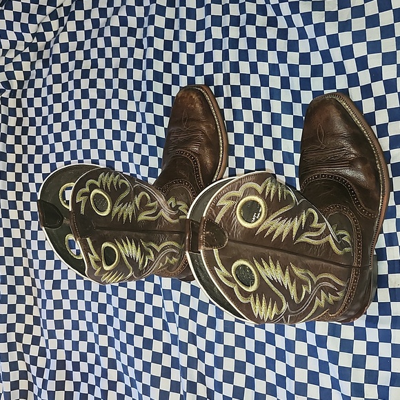 Size 12 Ariat Heritage Roughstock boots - Picture 6 of 11